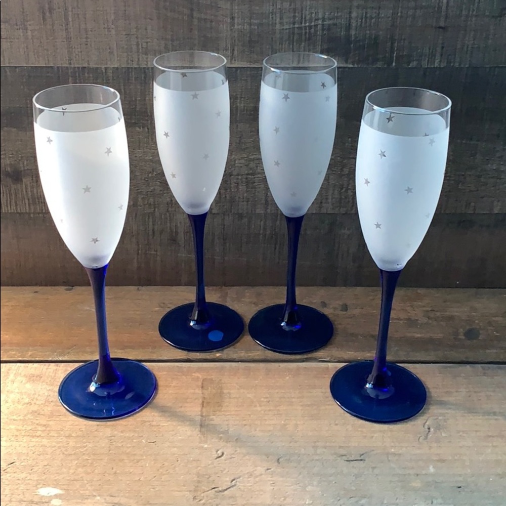 Luminarc France champagne flutes - 4